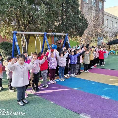 偃师市大风车幼儿园—花花班—体智能