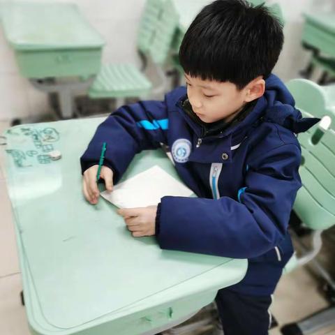 看图写话  启迪想象