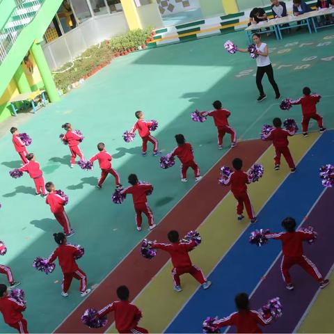 快乐大七班啦啦操风采