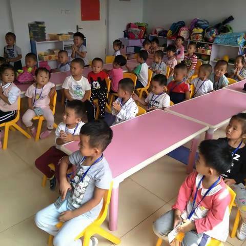 小七班，我们开学啦