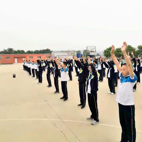 强体健身固本，孝中舞动“八段锦”