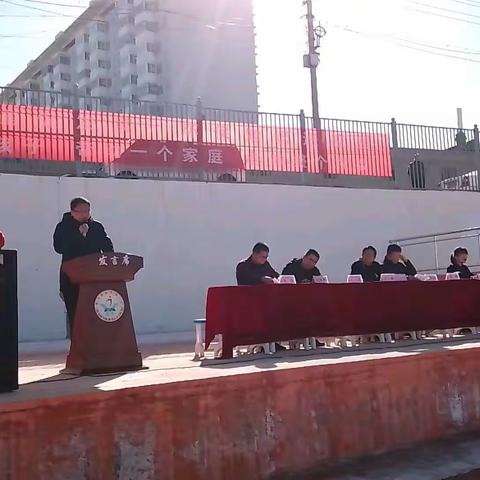 金华路社区开展环保知识进校园活动