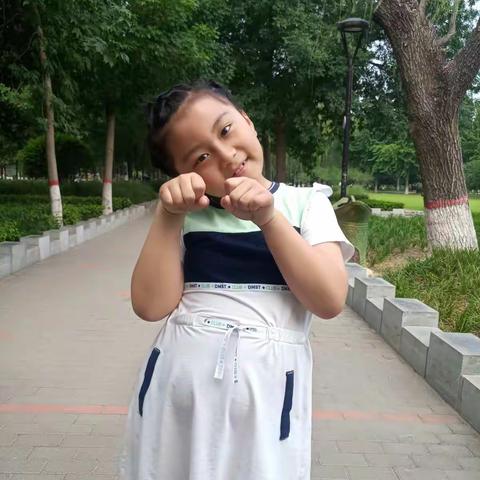 濮阳市油田二小一年级八班刘若琳快乐暑假