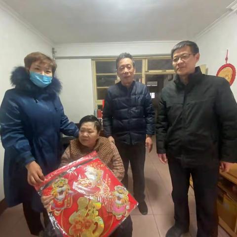 【聚慧县东】节前慰问送祝福，寒冬关爱暖人心——大明湖街道县东巷社区开展节前慰问困难残疾家庭行动