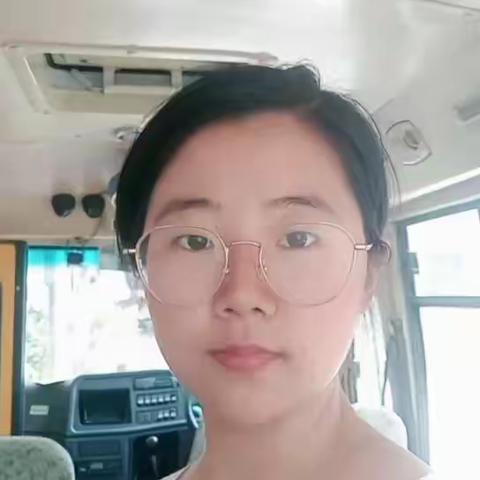 清洗消毒杀菌校车