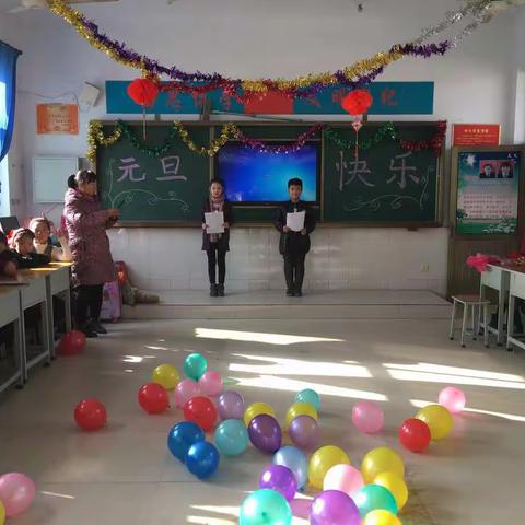 “律转鸿钧佳气同，肩摩毂击乐融融”——喜迎元旦大联欢