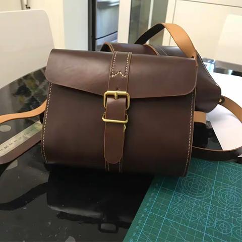 经典手工小挎包