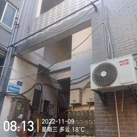 下水管抢修。