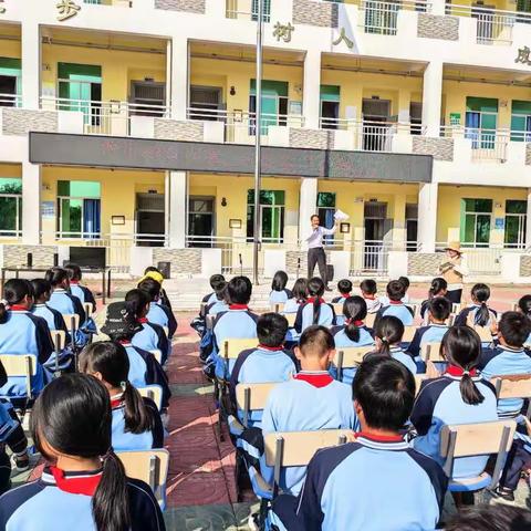 英州镇新坡小学2022年元旦活动