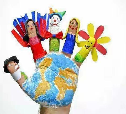 悦教智慧幼儿园小二班创意美术才艺展示