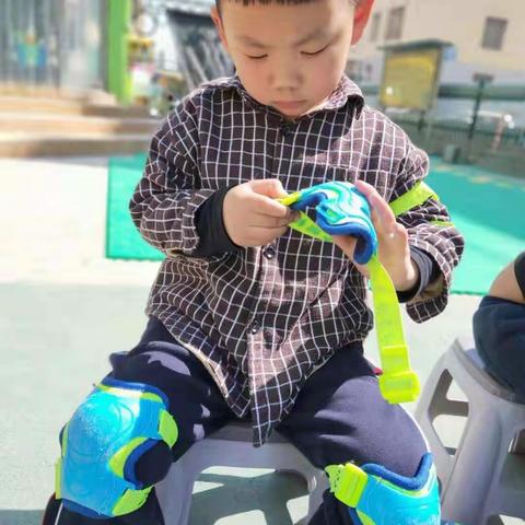 银河体智轮舞小勇士——越努力，越幸运