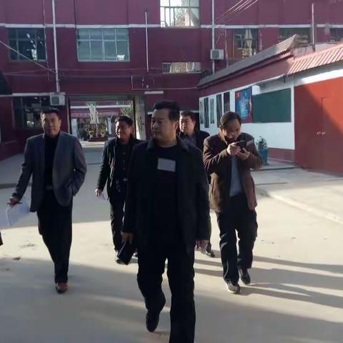 县教育局对张果屯镇初级中学义务教育均衡发展迎国检工作进行模拟验收