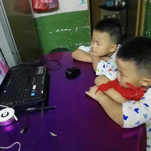 我们可爱的一(2)班