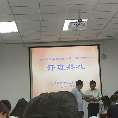 唯诺的美篇