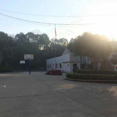 精准帮扶，促使城乡艺术教育均衡发展——记湘潭市中小学音乐名师工作室与农村薄弱学校结对帮扶活动