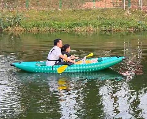 新船下线，安全稳当，又是假日休闲必备神器。