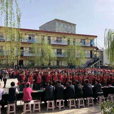 我们因运动而美丽一一保德县实验小学春季运动会盛大开幕
