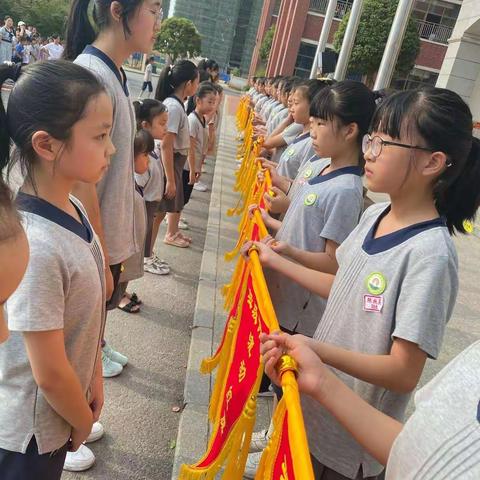 38班六年级上第三周班级工作总结