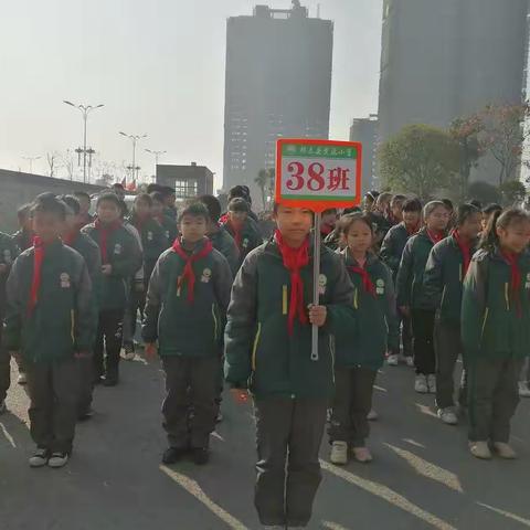 38班第十七周班级工作总结：