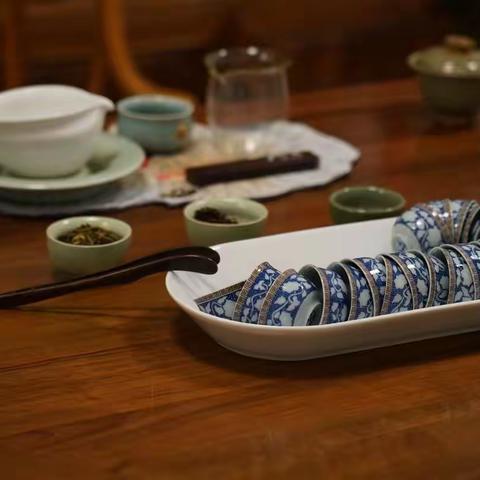 那片小小的绿叶