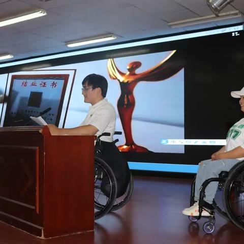 勇敢直面人生，做自己的英雄