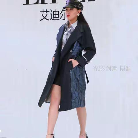 2021爱迪尔女装T台模特