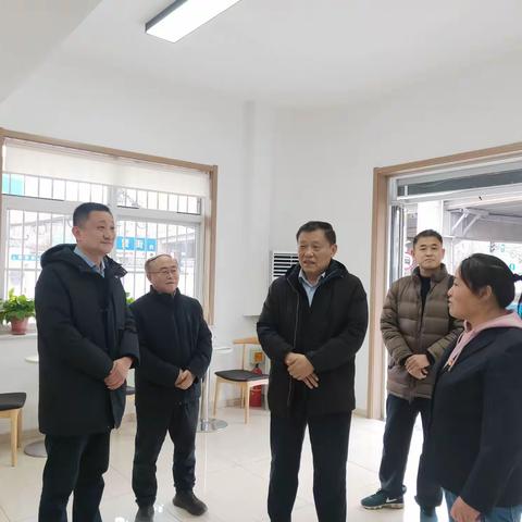 天桥区人大主任一行到制锦市街道调研工作