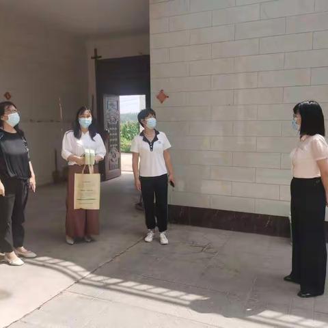 经开区妇联深入南沿村镇南马庄村开展“美丽庭院”入户督导工作