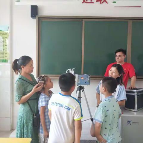 营造良好环境，保障师生健康 ——长沙县榔梨街道花园小学进行校舍空气质量检测