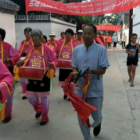 皇集乡张集村开展扫黑除恶、反邪教及创建平安校园集中宣传活动