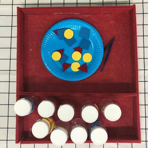 象山县机关幼儿园      自制桌游-小医生配药