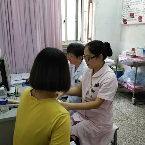 妇产科急诊日间配备专职护士啦