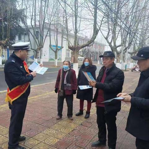 【宝鸡高交大队】高交大队走进凤翔区紫荆村开展交通安全宣传
