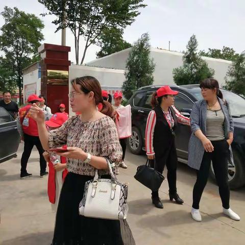 情暖童心，关爱成长六一儿童节活动