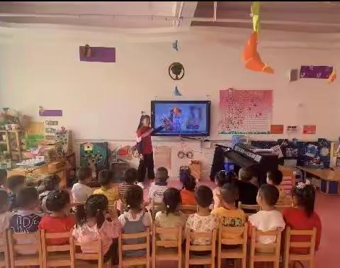 鲜花送给最美的人"护士节"快乐