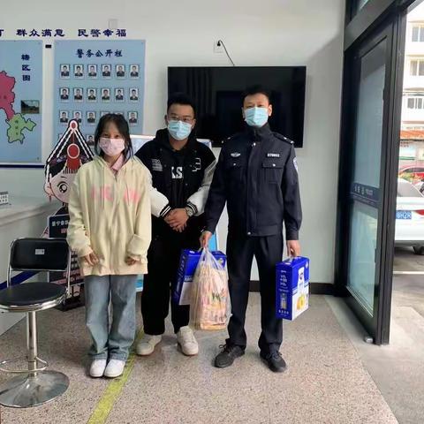 高一四班周末活动—致敬最可爱的人