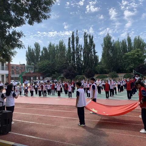 平安潘村小学举行开学典礼