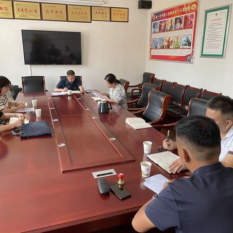 提升驻室服务，增强履职能力——何寨街道召开驻室党代表见面会