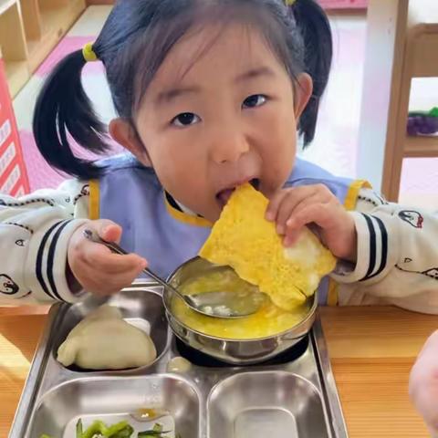 快乐时光，用心陪伴！