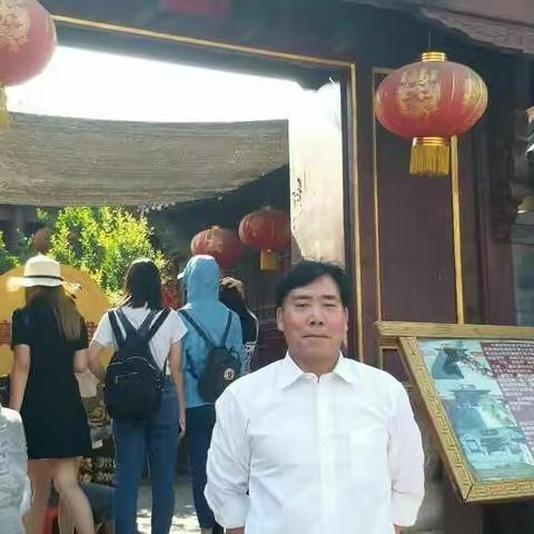 中华儿女民族脊梁