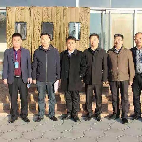 华师专家深研课堂   把脉寻策关注成长