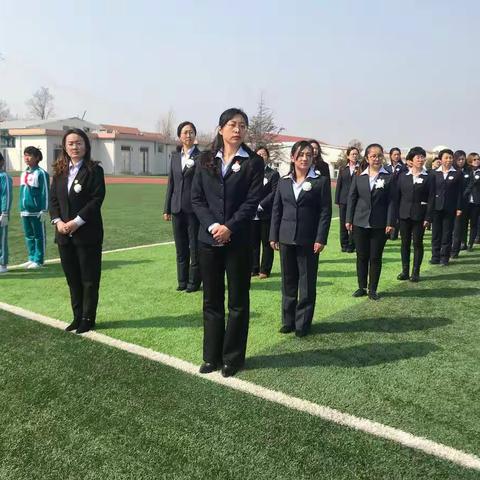 缅怀革命先烈，传承优良传统