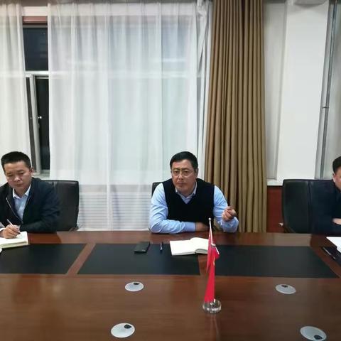 不忘初心，逆风而行：九年级第一次月考质量分析会