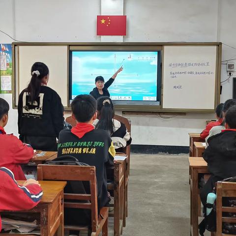 教研促提升，结对情意浓——梧州市电村小学和梧州市四落小学结对教研活动