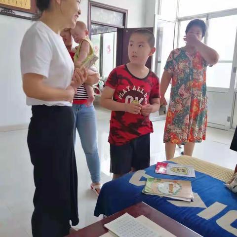 怀周学校二年级一班走进家访，共筑梦想