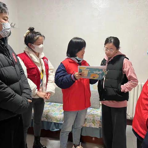 走访困境儿童  真情温暖童心