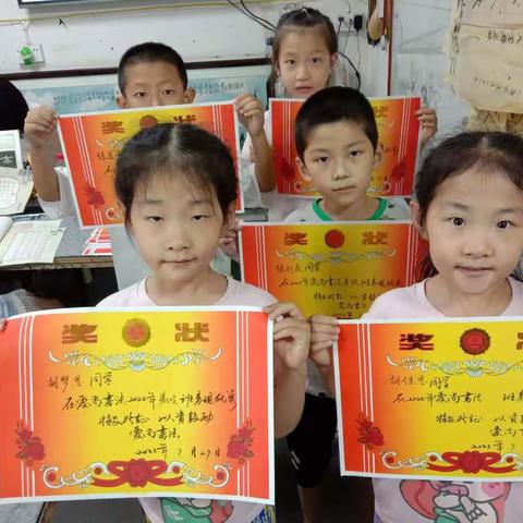 爱尚书法2022暑假班一期结束学生书写软笔书法作品欣赏