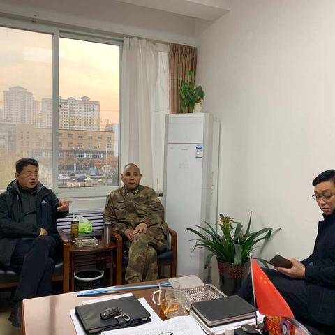 县领导崔仲民、郑富到磁州镇突击检查“双代”攻坚工作