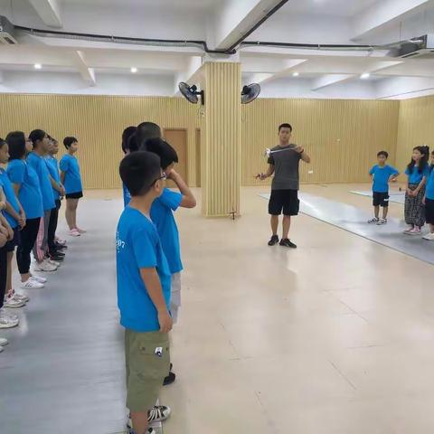 阳光5班（击剑体验课）