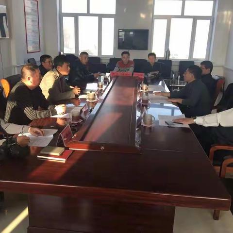 省地矿局党委书记、局长于万臣同志到克东县玉岗镇永久村督导脱贫攻坚工作